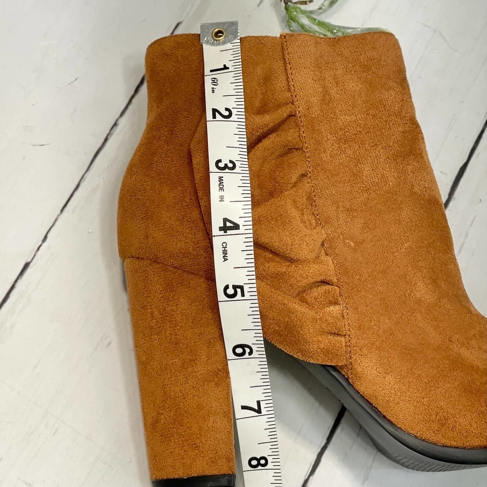 Women's Camel Ankle Boots with Ruffles (Size 7) - Picture 12 of 13